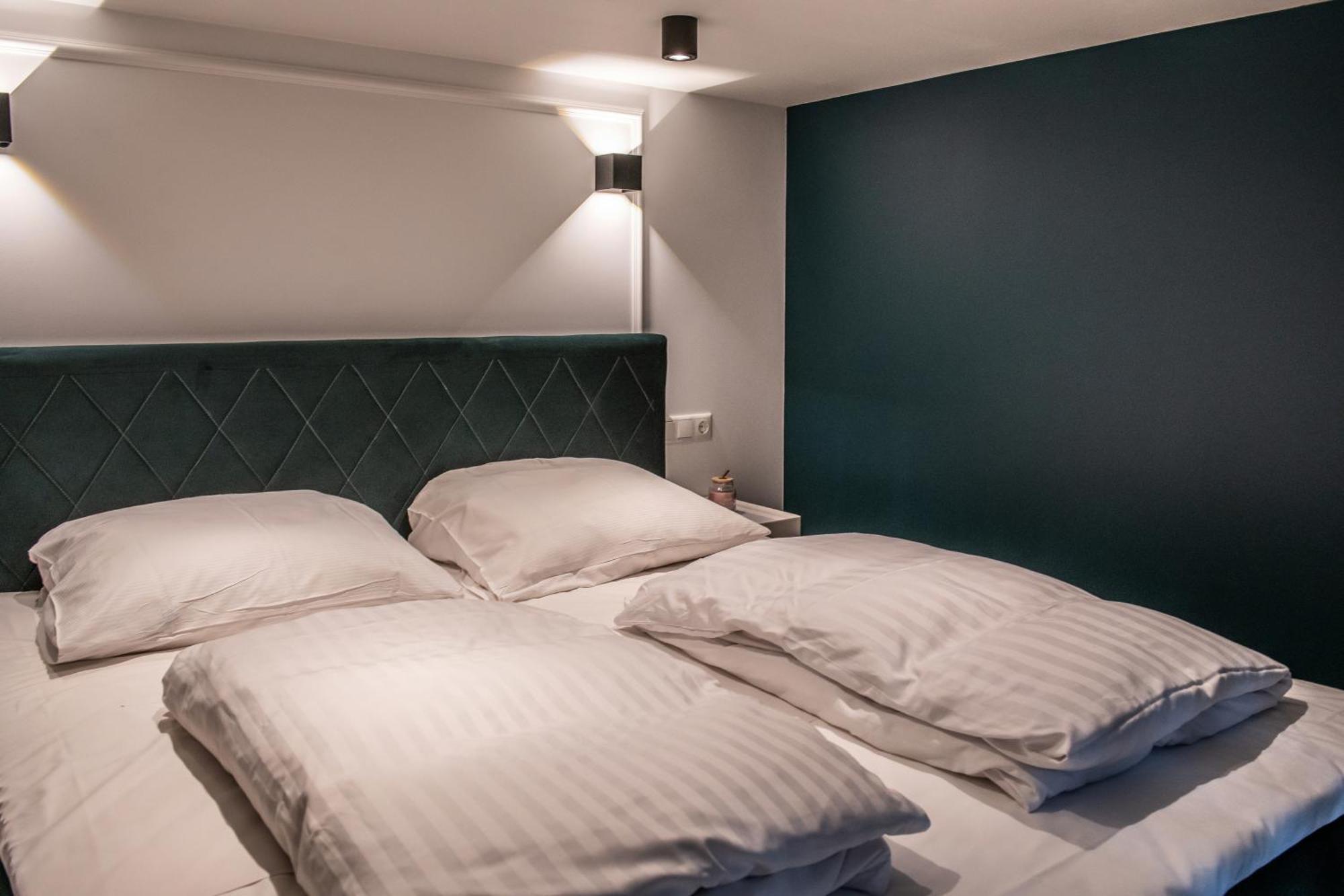 Oran 3 Appartement *